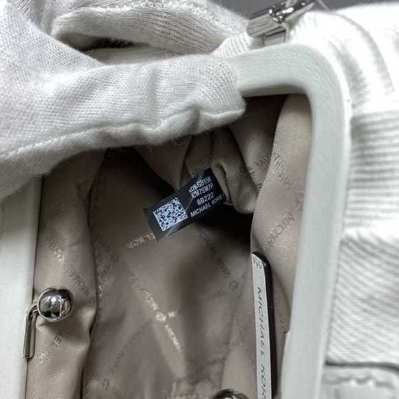 Michael Kors 3-way clutch bag Nora Small ec-23288 White 35T4S7NC5C Unused Cot... - Picture 11 of 11